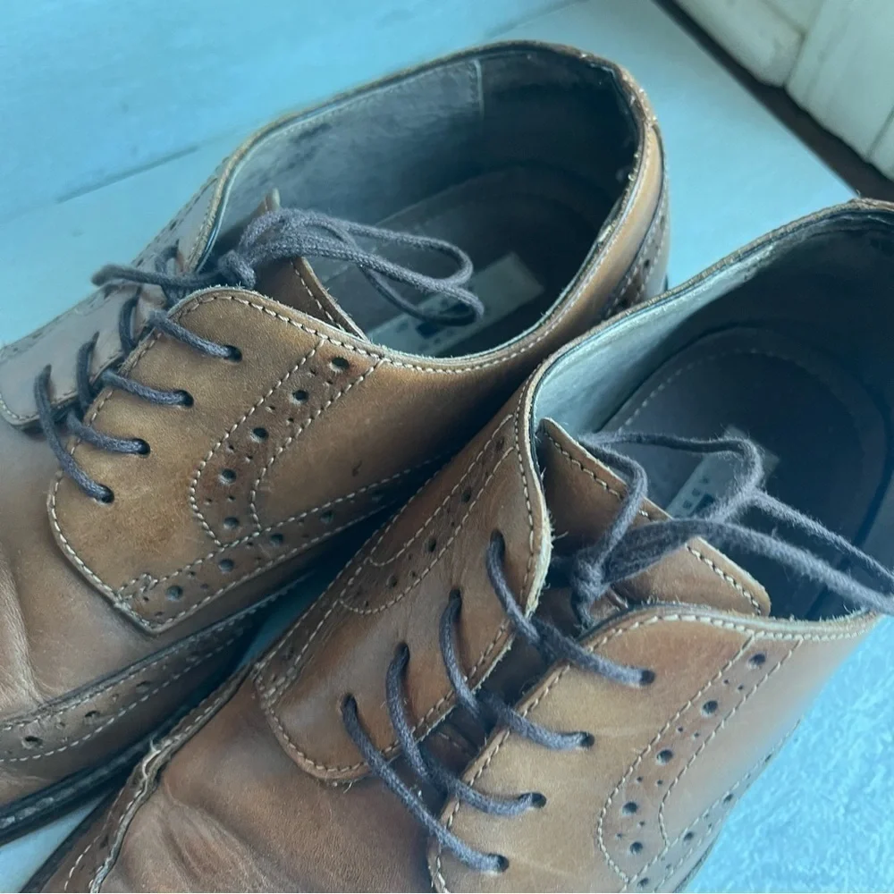** Joseph Abboud Wingtip Leather Oxfords Brown Size 9